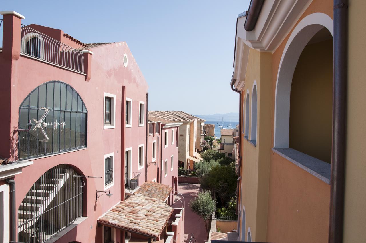 Hotel Maria Golfo Aranci Exteriér fotografie