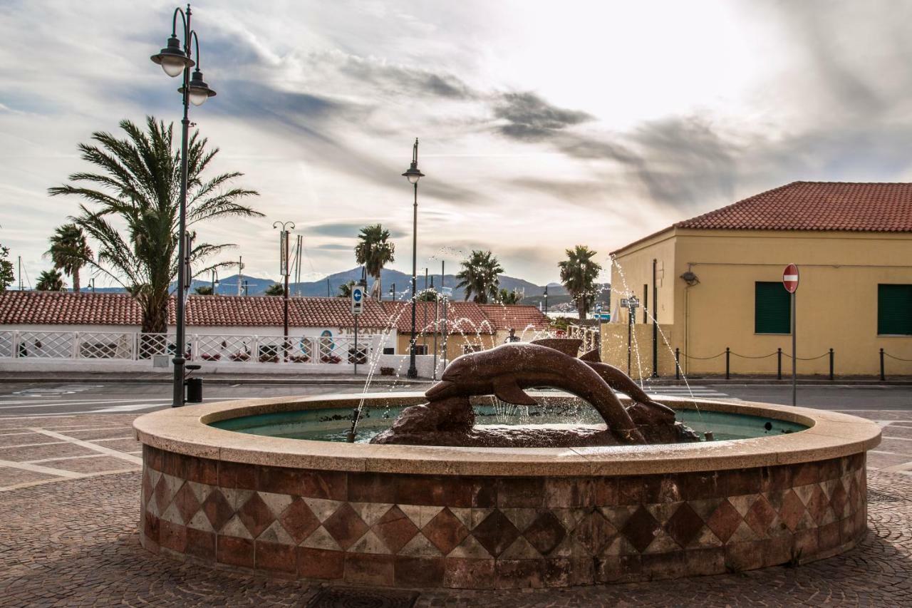 Hotel Maria Golfo Aranci Exteriér fotografie